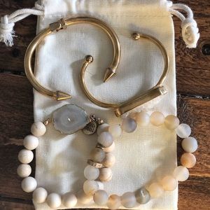 Kinsley Armelle bracelet stack